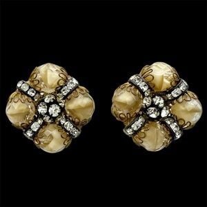 Hobe Signed Vintage Bead & Rhinestone Clip On Earrings